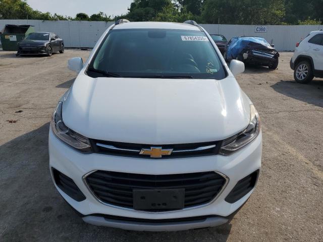 KL7CJLSB5JB716373 - 2018 CHEVROLET TRAX 1LT Blanco foto 5