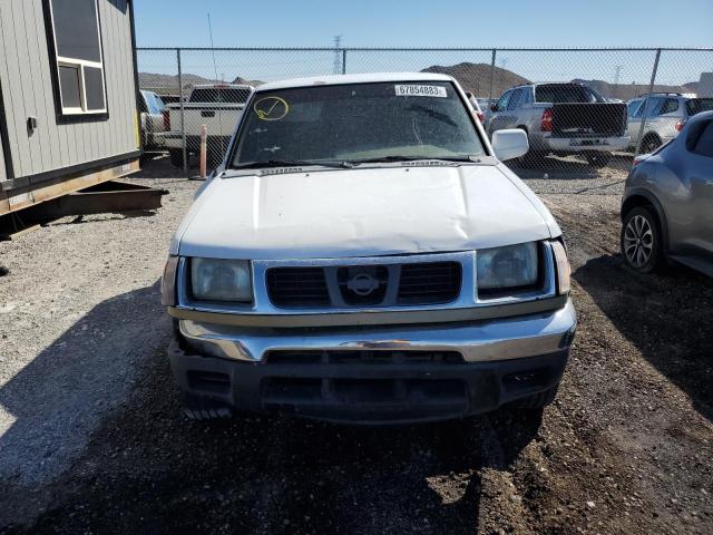 1N6ED27T8YC319630 - 2000 NISSAN FRONTIER CREW CAB XE WHITE photo 5