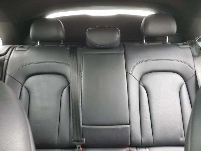 WA1JCCFS3JR031112 - 2018 AUDI Q3 PREMIUM PLUS Schwarz Foto 10