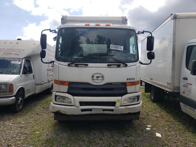 JNAA410H2CAN15376 - 2012 NISSAN DIESEL UD2600 WHITE photo 5