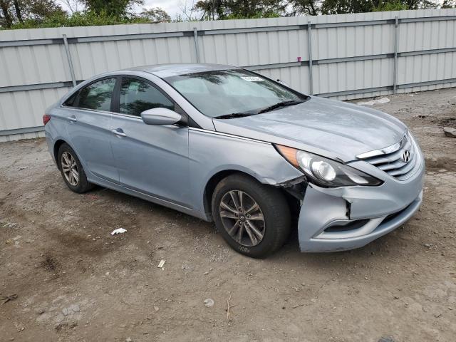 5NPEB4AC7BH016783 - 2011 HYUNDAI SONATA GLS SILVER photo 4