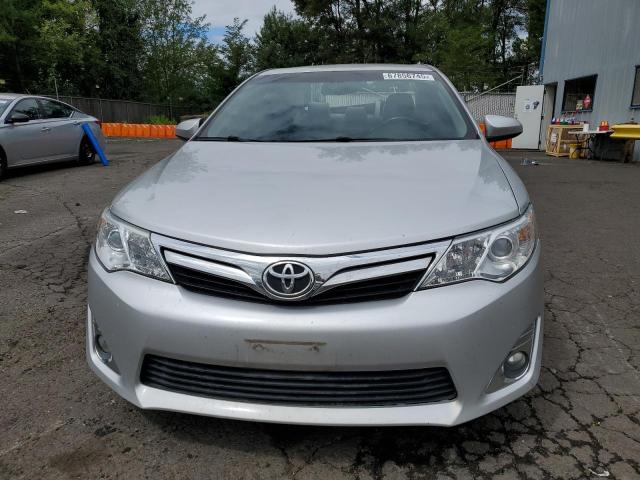 4T4BF1FK3CR159423 - 2012 TOYOTA CAMRY BASE SILVER photo 5