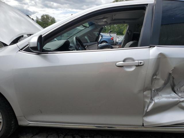 4T4BF1FK3CR159423 - 2012 TOYOTA CAMRY BASE SILVER photo 7