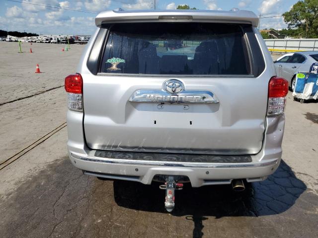JTEBU5JR4B5044866 - 2011 TOYOTA 4RUNNER SR5 فضي صورة 6