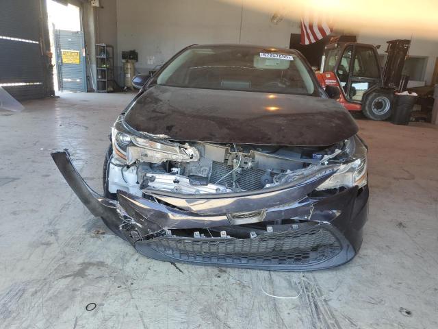 5YFEPMAE5MP211077 - 2021 TOYOTA COROLLA LE 蓝色 照片 5