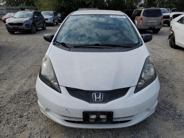 JHMGE8G33BS000109 - 2011 HONDA FIT WHITE photo 5