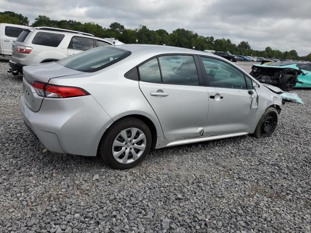 5YFB4MDE1PP058080 - 2023 TOYOTA COROLLA LE 银色 照片 3