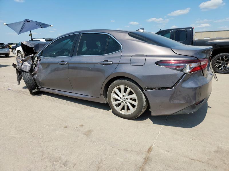 4T1R11AK4PU723133 - 2023 TOYOTA CAMRY LE GRAY photo 2