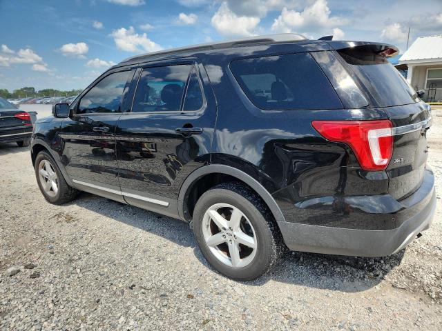 1FM5K8D88HGA95100 - 2017 FORD EXPLORER XLT BLACK photo 2