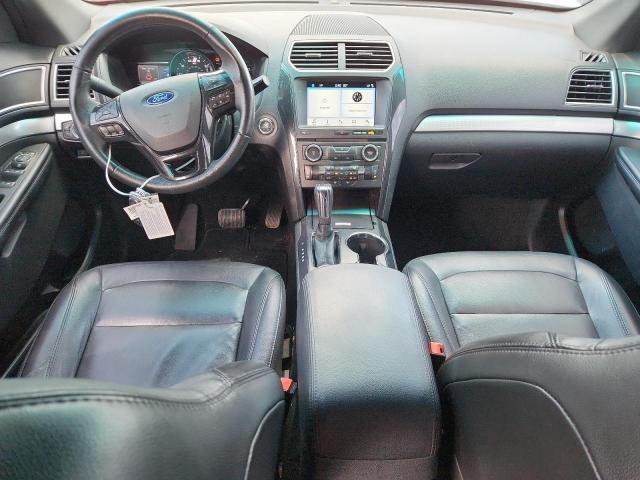 1FM5K8D88HGA95100 - 2017 FORD EXPLORER XLT BLACK photo 8