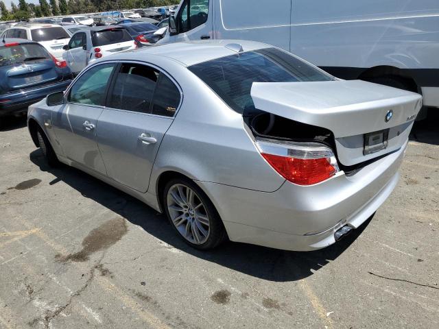 WBANE53586CK89788 - 2006 BMW 525 I SILVER photo 2