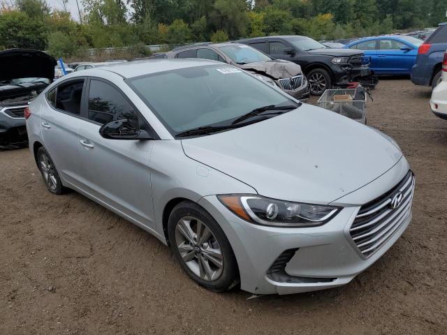 KMHD84LF9HU245901 - 2017 HYUNDAI ELANTRA SE GRAY photo 4