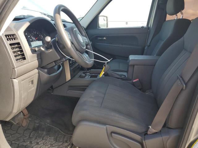 1C4PJMAK7CW209627 - 2012 JEEP LIBERTY SPORT 银色 照片 7