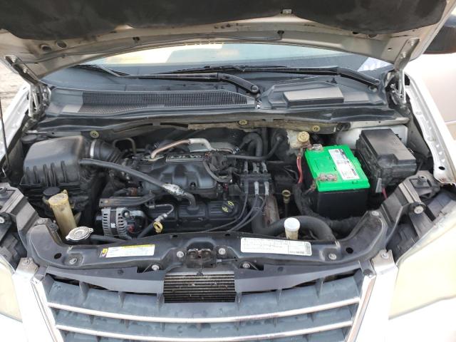 2A8HR44E49R527346 - 2009 CHRYSLER TOWN & COU LX SILVER photo 11