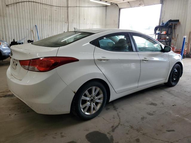 5NPDH4AE0BH032075 - 2011 HYUNDAI ELANTRA GLS WHITE photo 3