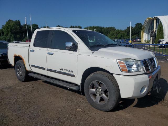 1N6AA07B05N507318 - 2005 NISSAN TITAN XE Weiß Foto 4