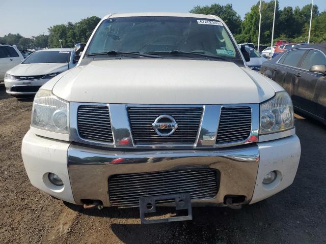 1N6AA07B05N507318 - 2005 NISSAN TITAN XE Weiß Foto 5