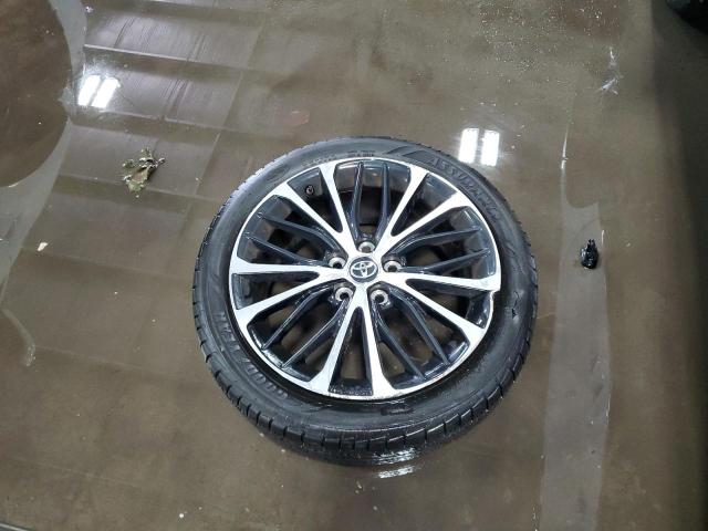 JTNB11HK2J3011174 - 2018 TOYOTA CAMRY L WHITE photo 12