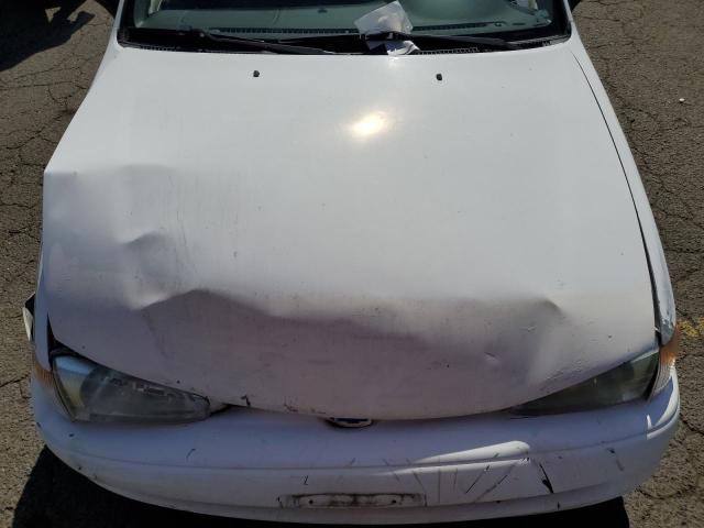 1Y1SK52872Z407925 - 2002 CHEVROLET GEO PRIZM BASE WHITE photo 11