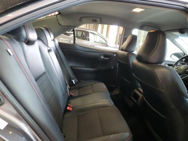 4T1BF1FK5HU302910 - 2017 TOYOTA CAMRY LE GRAY photo 10