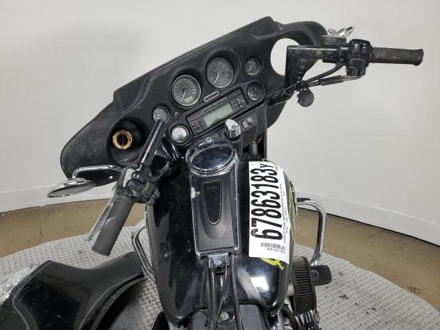 1HD1FC4167Y646130 - 2007 HARLEY-DAVIDSON FLHTCUI შავი ფოტო 7