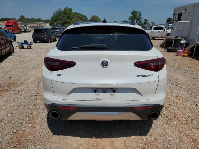 ZASFAKNN6J7B92368 - 2018 ALFA ROMEO STELVIO TI SPORT WHITE photo 6