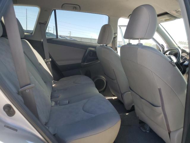 2T3BF4DV0CW187051 - 2012 TOYOTA RAV4 SILVER photo 11