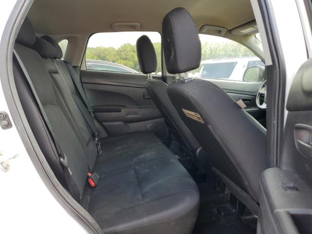 4A4AP3AW6FE045369 - 2015 MITSUBISHI OUTLANDER SPORT ES 白色 照片 10