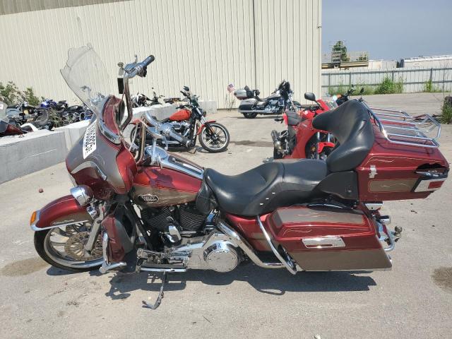 1HD1FC4139Y688760 - 2009 HARLEY-DAVIDSON FLHTCU 红色 照片 3