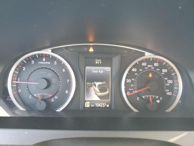 4T1BF1FK3HU749512 - 2017 TOYOTA CAMRY LE 银色 照片 9