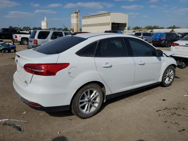 1FADP3F24FL211495 - 2015 FORD FOCUS SE WHITE photo 3