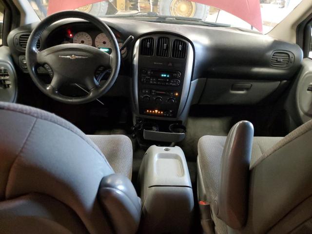 2C4GP54L15R402814 - 2005 CHRYSLER TOWN & COU TOURING 红色 照片 8