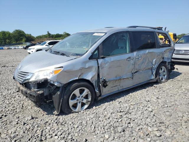 2016 TOYOTA SIENNA LE, 