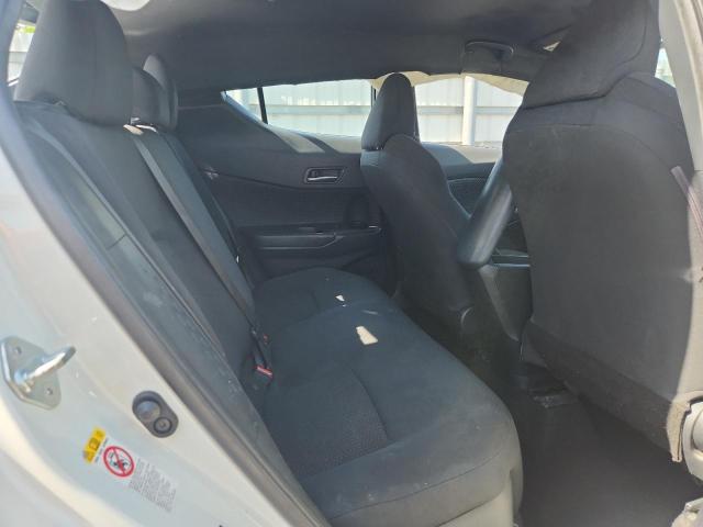 NMTKHMBX0KR095001 - 2019 TOYOTA C-HR XLE Blanc photo 10