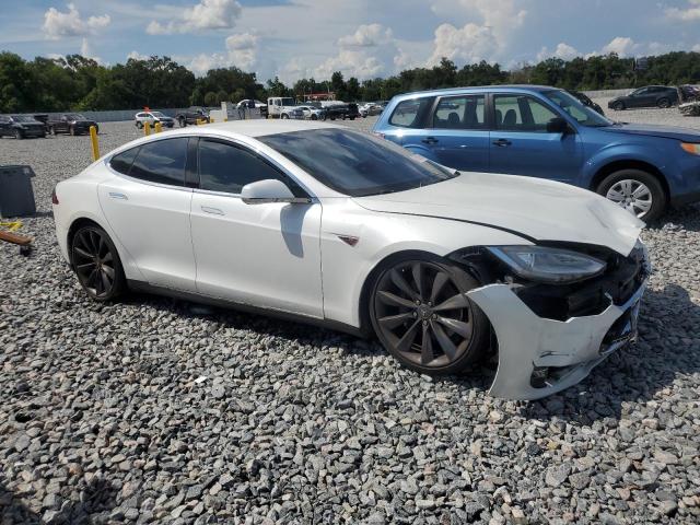 5YJSA1AG1DFP07493 - 2013 TESLA MODEL S WHITE photo 4