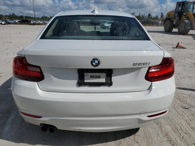 WBA1F5C52EV255831 - 2014 BMW 228 I WHITE photo 6