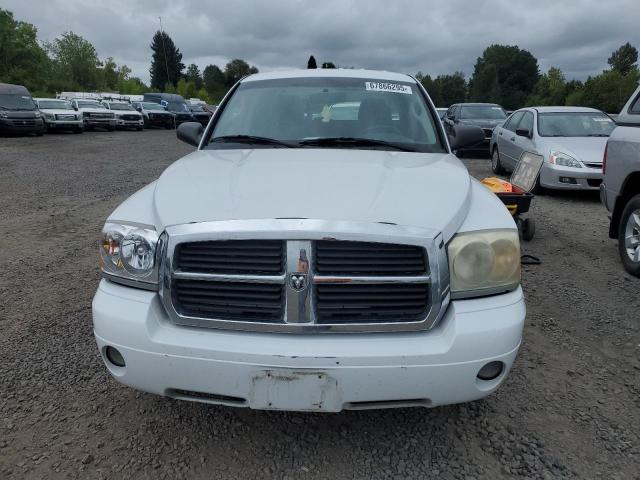 1D7HE48N86S506089 - 2006 DODGE DAKOTA QUAD SLT WHITE photo 5