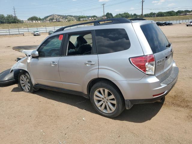 JF2SHAEC7CH443909 - 2012 SUBARU FORESTER LIMITED 银色 照片 2