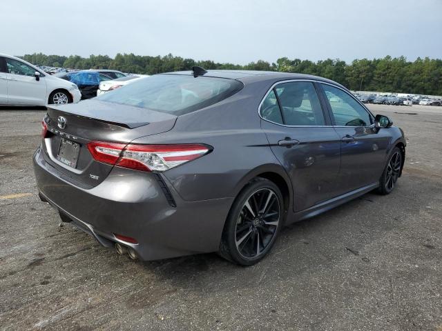 4T1K61AKXLU399408 - 2020 TOYOTA CAMRY XSE GRAY photo 3