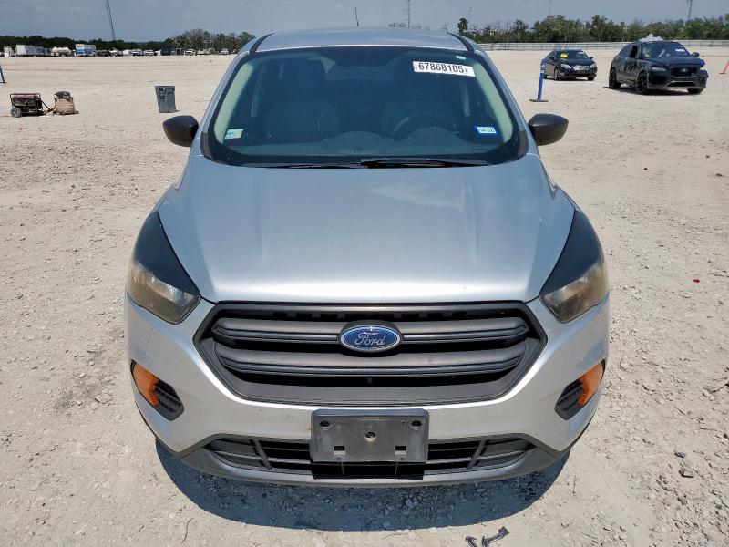 1FMCU0F71JUA97088 - 2018 FORD ESCAPE S ვერცხლისფერი ფოტო 5