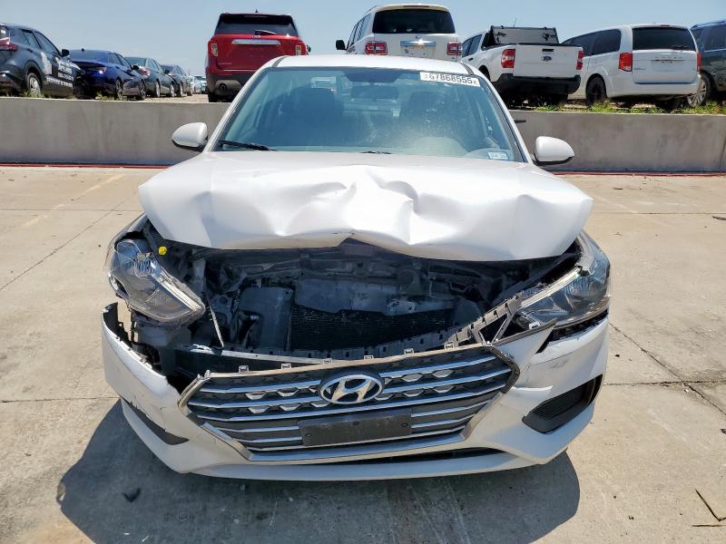 3KPC24A60LE113802 - 2020 HYUNDAI ACCENT SE WHITE photo 5