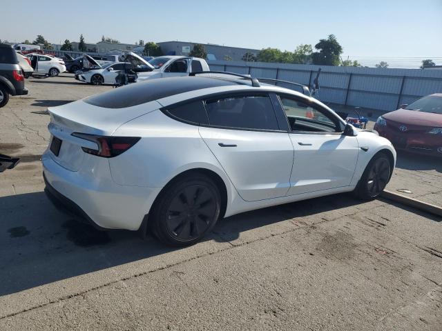 5YJ3E1EA2SF018008 - 2025 TESLA MODEL 3 თეთრი ფოტო 3