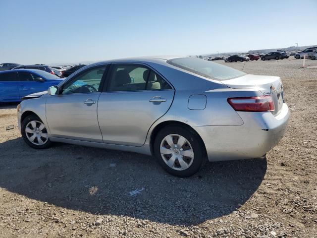 4T1BK46K67U044408 - 2007 TOYOTA CAMRY LE SILVER photo 2