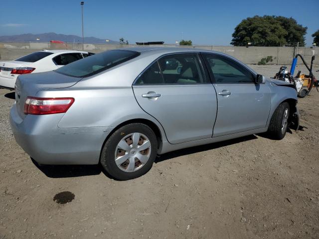 4T1BK46K67U044408 - 2007 TOYOTA CAMRY LE SILVER photo 3
