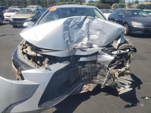 5YFEPRAE1LP029842 - 2020 TOYOTA COROLLA LE SILVER photo 5