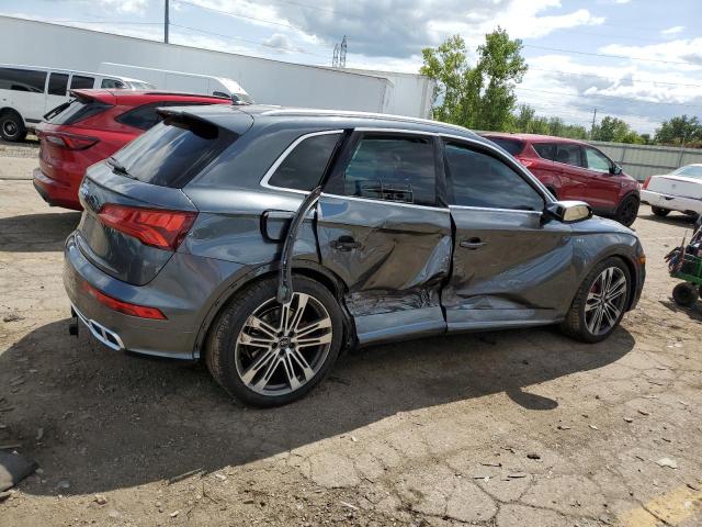 WA1C4AFY7J2119720 - 2018 AUDI SQ5 PRESTIGE GRAY photo 3