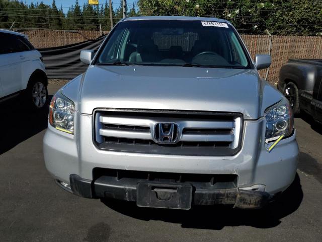 5FNYF28596B000733 - 2006 HONDA PILOT EX SILVER photo 5