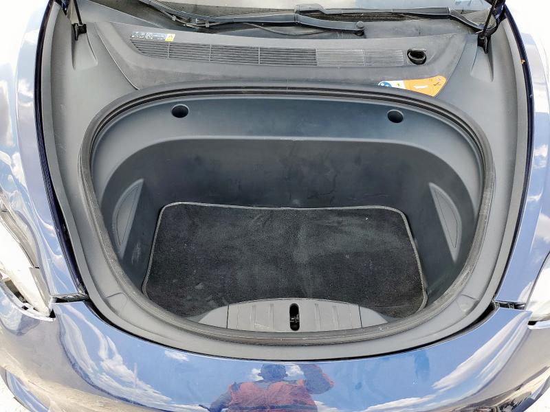 5YJ3E1EA2HF003016 - 2017 TESLA MODEL 3 蓝色 照片 11