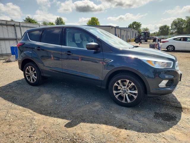 1FMCU9GD7KUC47313 - 2019 FORD ESCAPE SE Niebieski zdjęcie 4