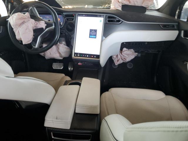 5YJXCAE44GF001316 - 2016 TESLA MODEL X 黑色 照片 8